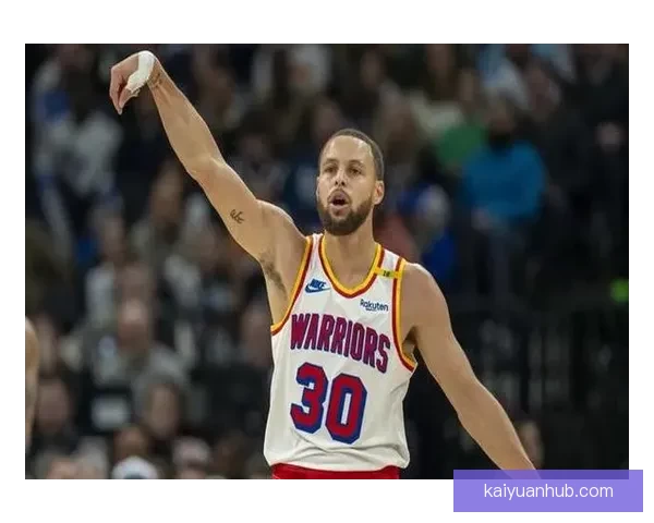 格林透露或与库里再打两三年退役 并坚信科尔将继续执掌球队核心角色